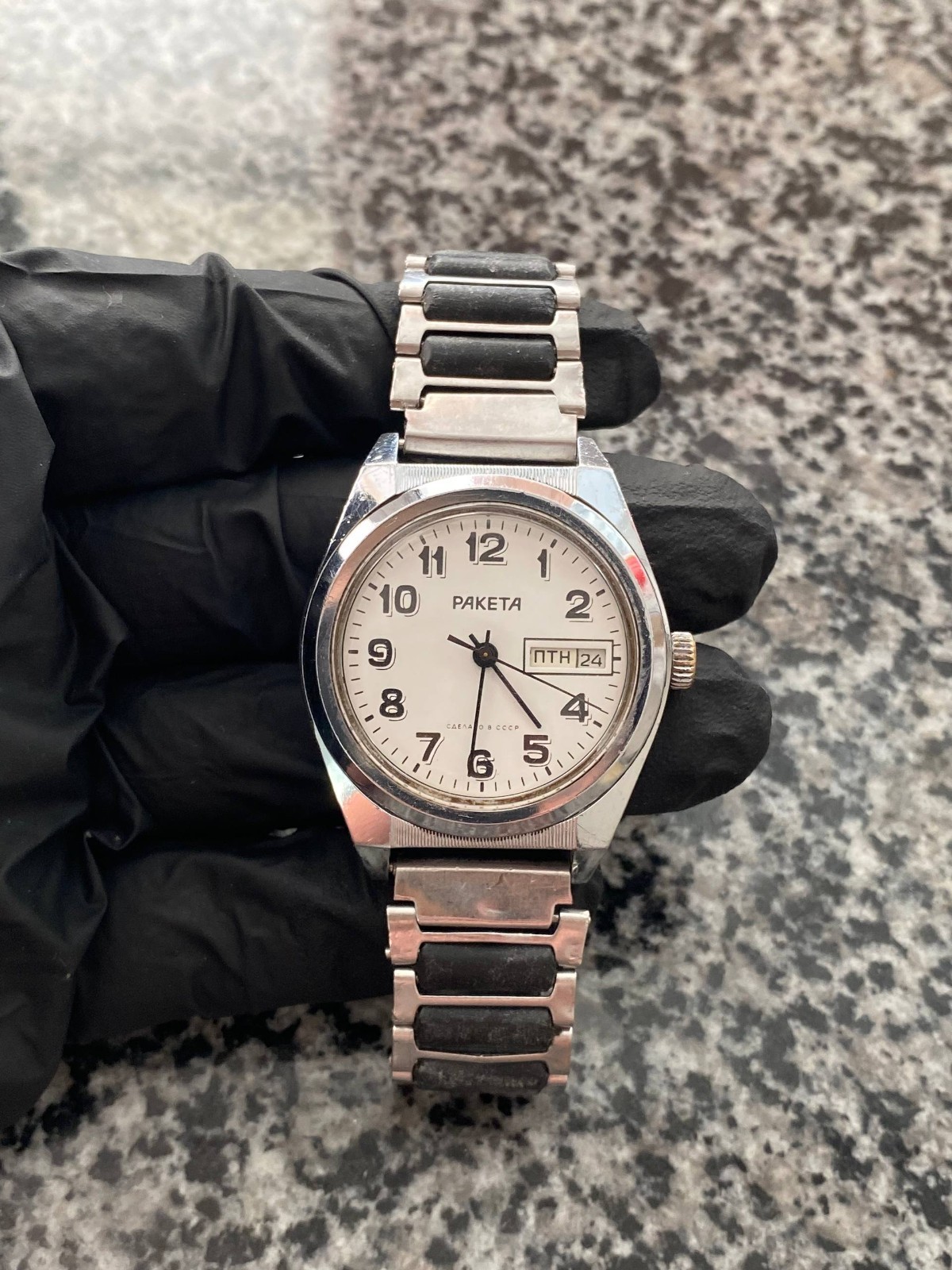 Vintage Raketa Classic watch Soviet USSR Mechanical Wristwach Rare
