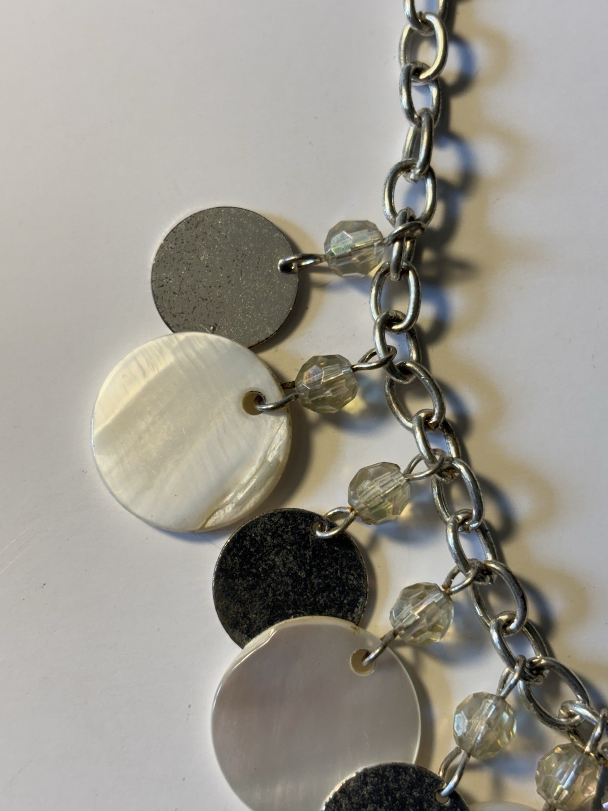 Silver Tone Chain Necklace with Dangling Silver & White Round Disc 16″