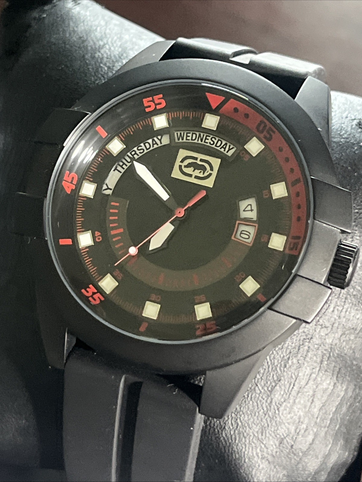 Brand New Marc Ecko The E-go E12583G1 Black Resin Date Quartz Watch