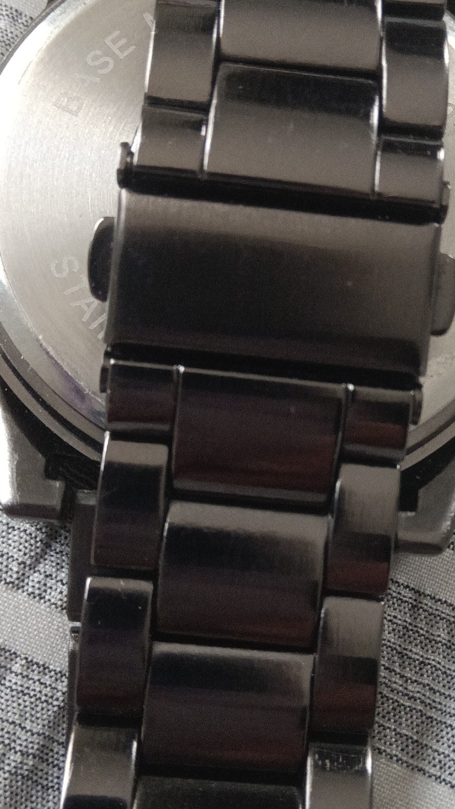Silver Metal Wristwatch Red Dial Analog Stick Indexes for Men