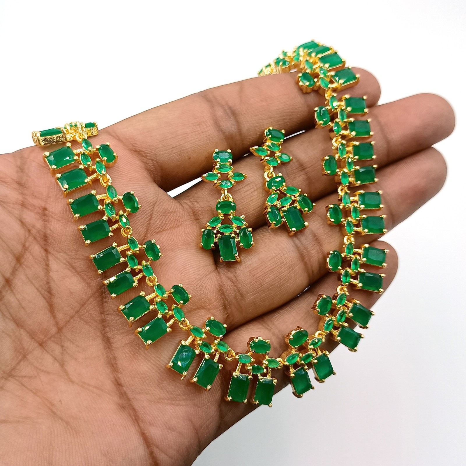 22K Gold Plated South Indian Emerald Necklace Ethnic Bridal Jewelry Set