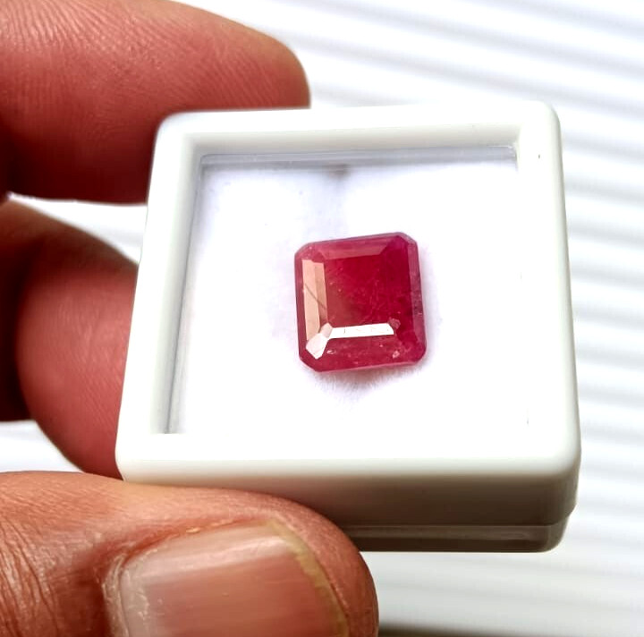 4.50-Carats Natural Ruby Loose Gemstone Size=10.70 X 8.80 X 4.20 MM Approx.