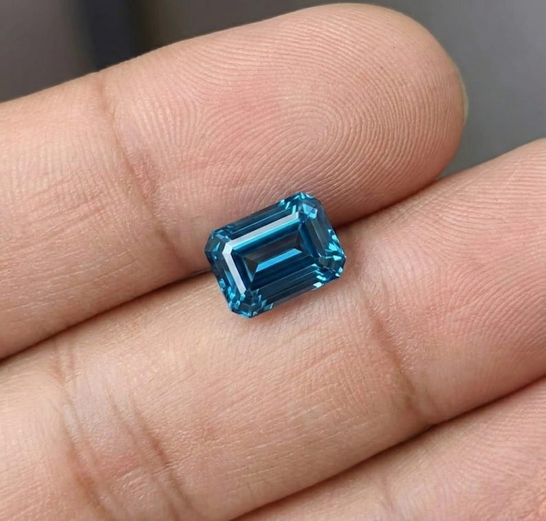 3.70 Ct vivid Blue Diamond Loose Emerald Cut VVS1 Grade Gemstone +1 gift