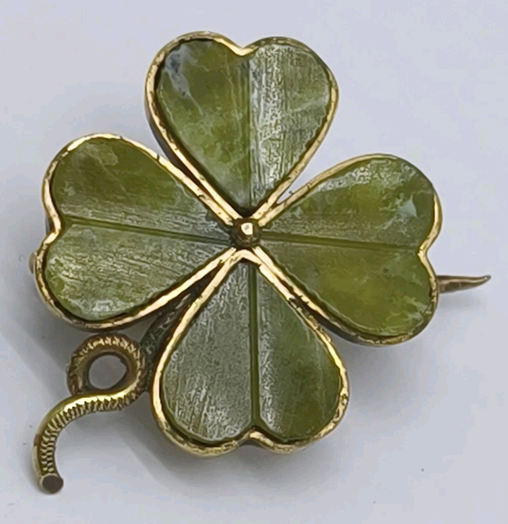 Vtg 1960 Irish Connemara Green Marble Four Leaf Heart Clover Gold Tone Brooch