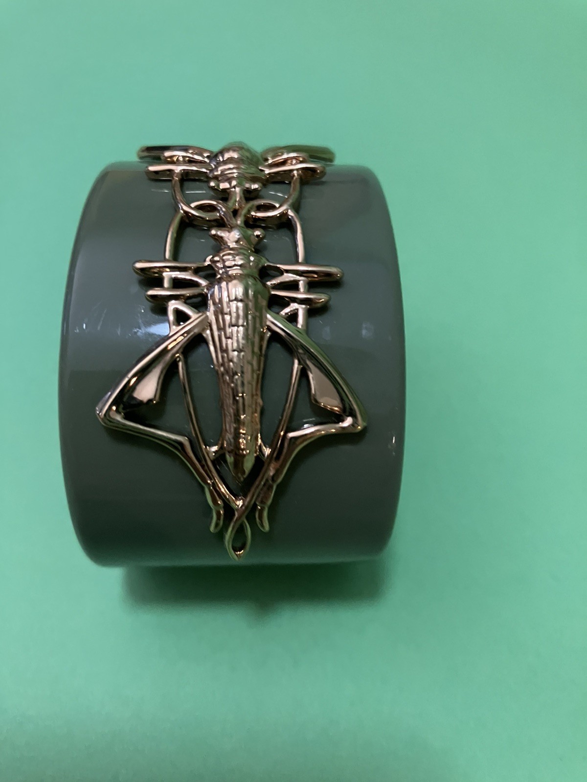 Tory Burch Green Grasshopper Cuff Bracelet Resin & metal Signed fits small wrist