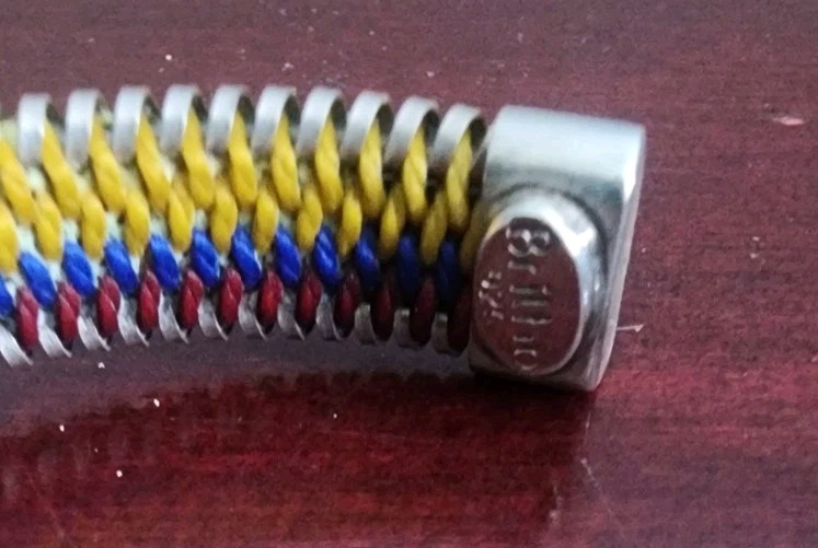 BRILLIO 925 STERLING SILVER WOVEN FABRIC COLOMBIA FLAG COLORS BRACELET. 6″