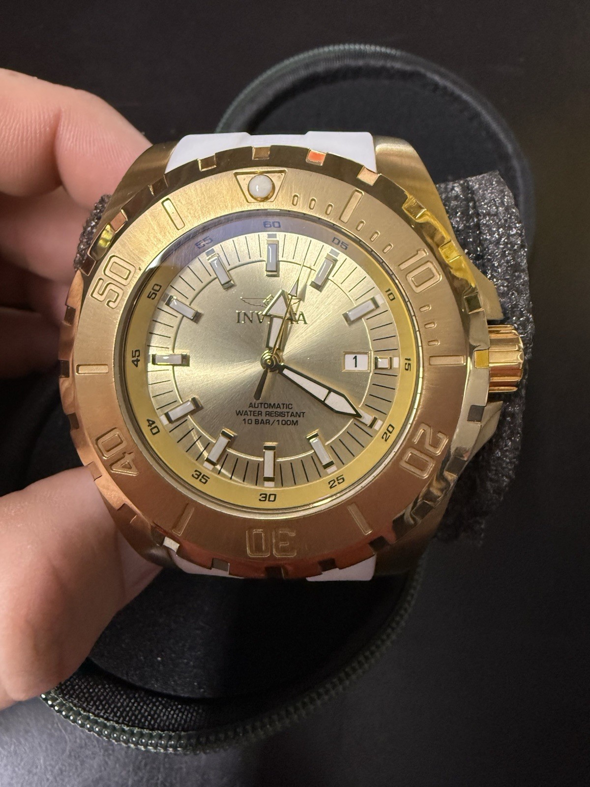 Invicta Pro Diver (23802) Automatic Tritnite Glow Limited Edition 120/3000 Gold