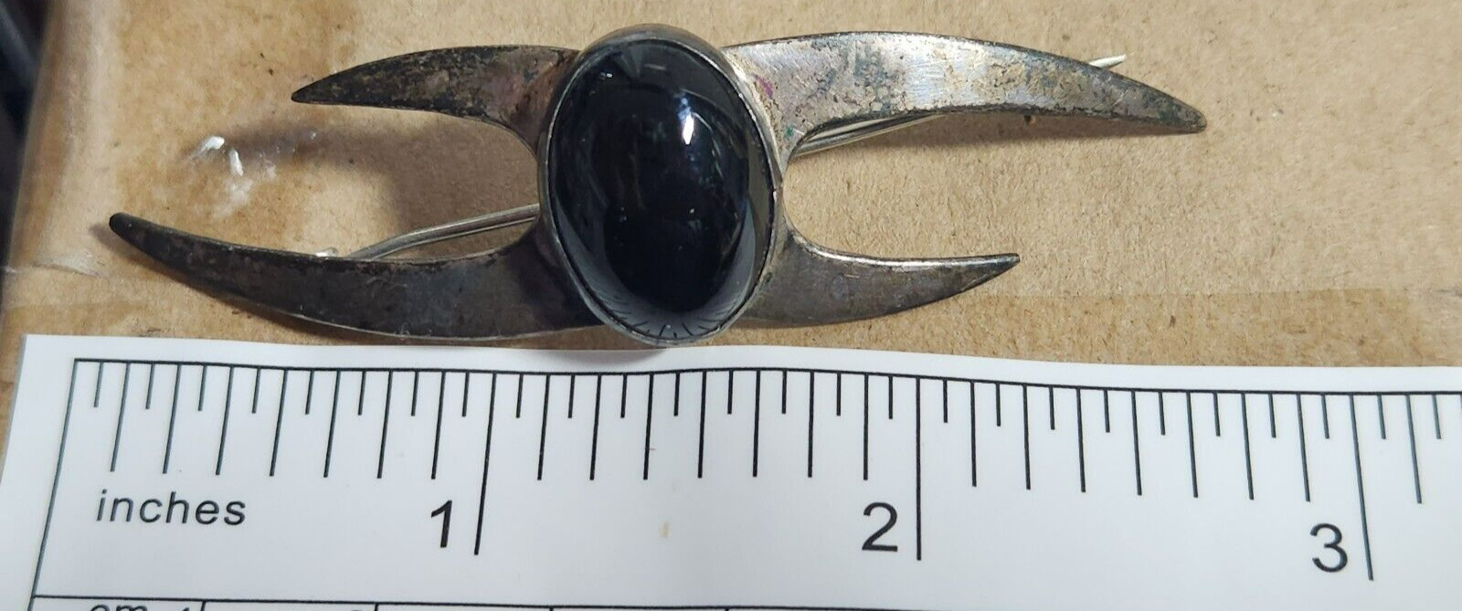 Vtg Black faux Onyx Modernist Pin Brooch 2 3/4″ NO MAKERS MARK silver tone Hat