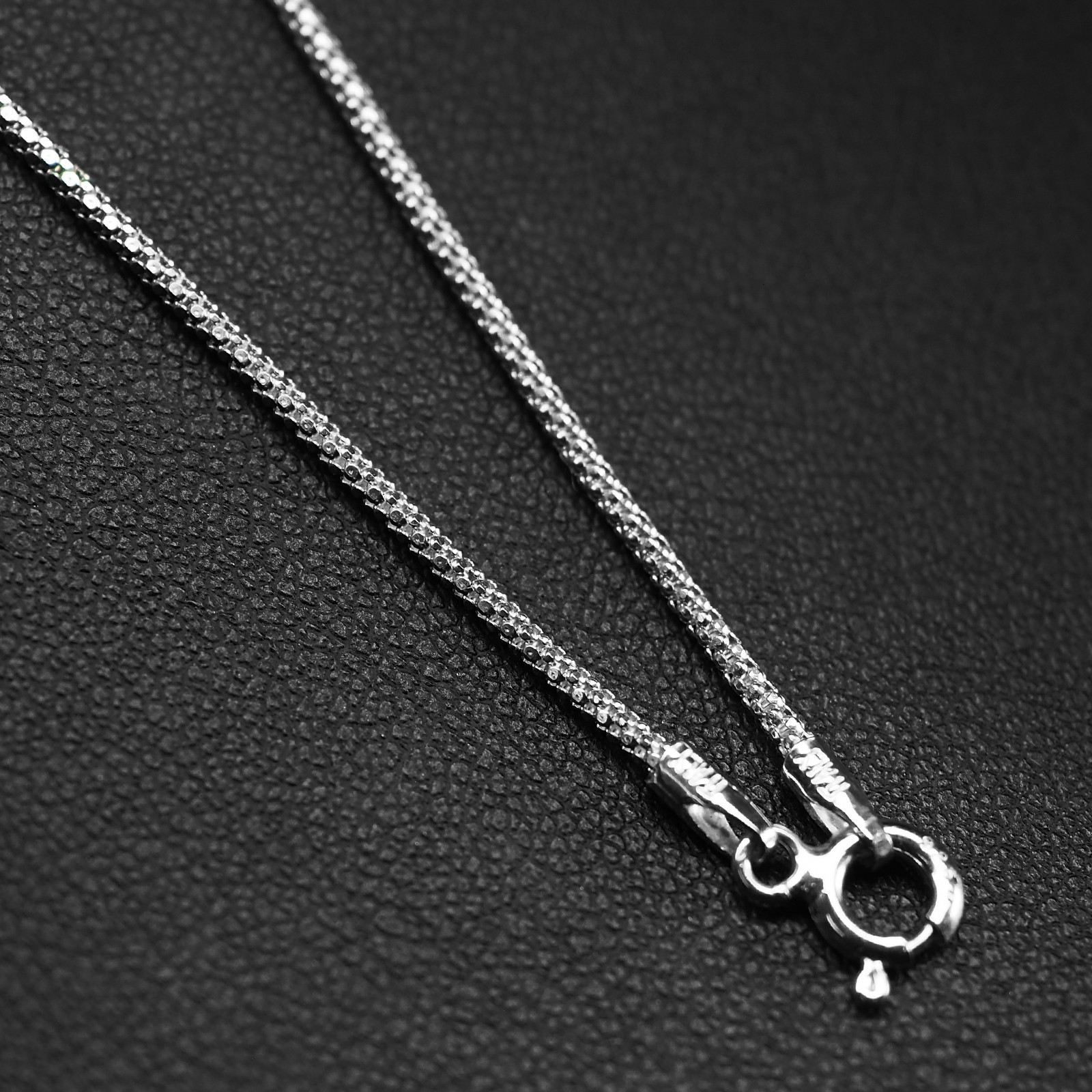 925 Sterling Silver White Gold Neckaces Classically Royal Blue Sapphire 28.40Ct