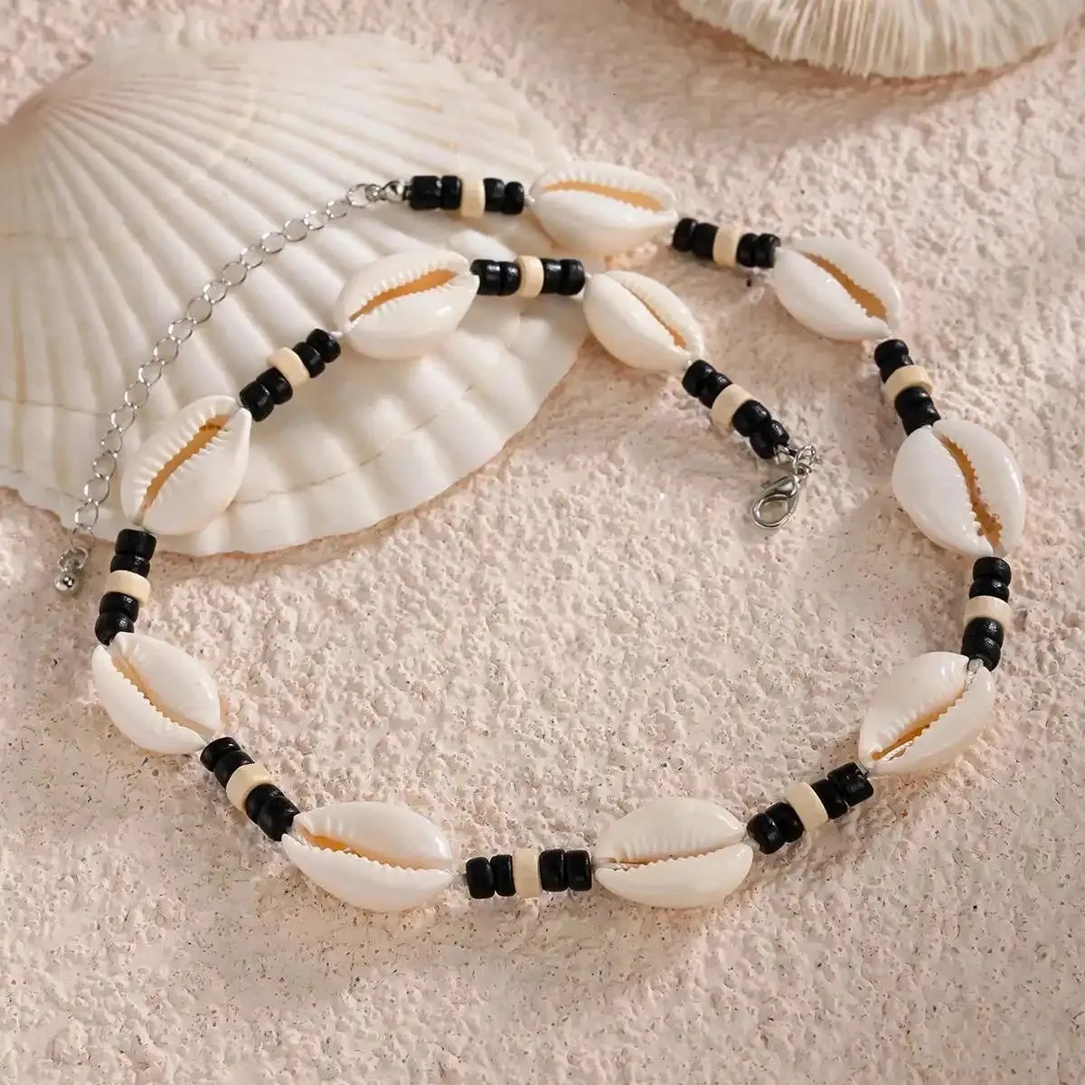 Boho Shell Choker Necklace Mens Surfer Beach Necklace Coastal Hawaiian Jewelry