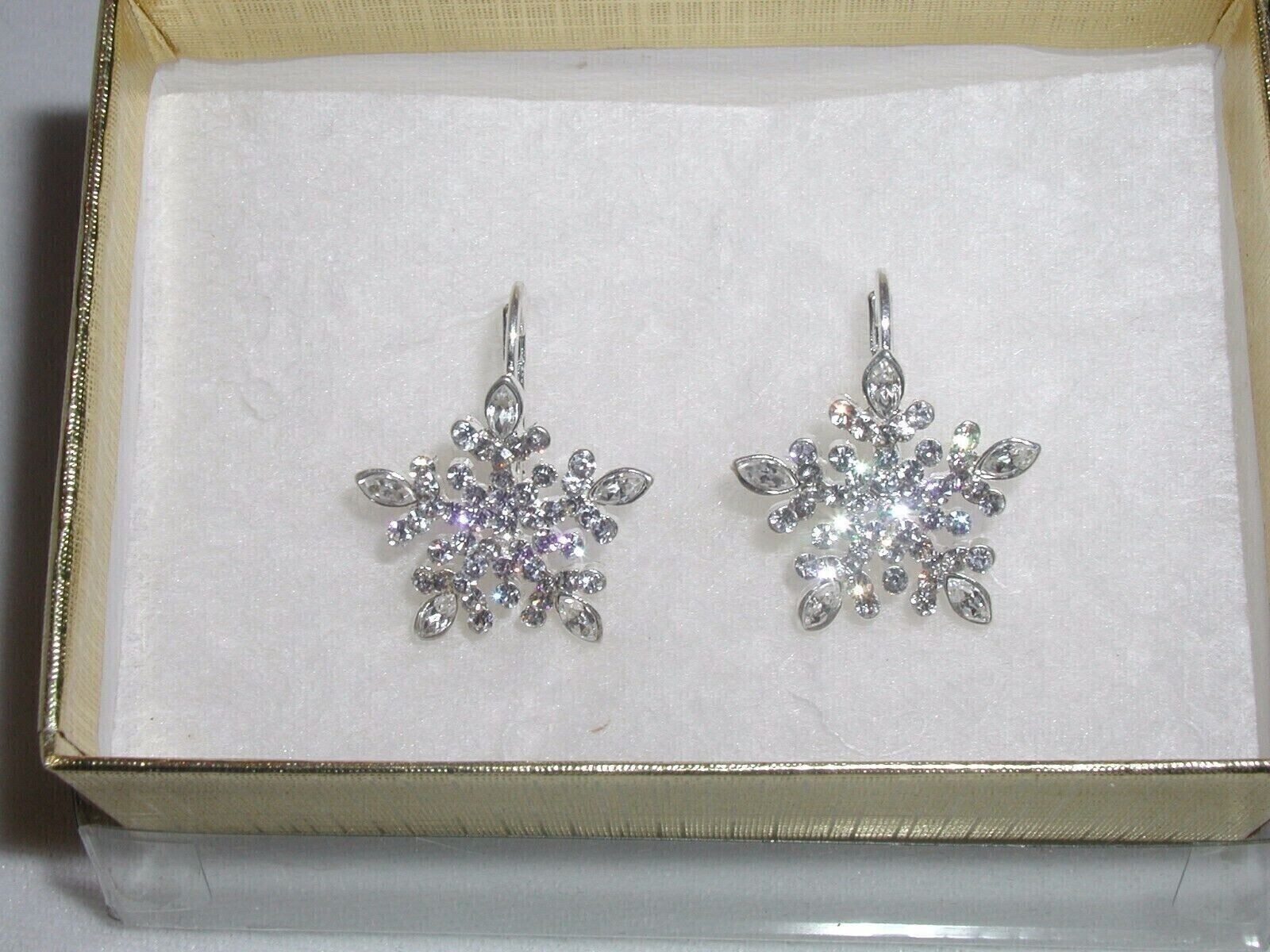 Round Cut Simulated Diamond Stunning Fancy Stud Earring In 14k White Gold Plated
