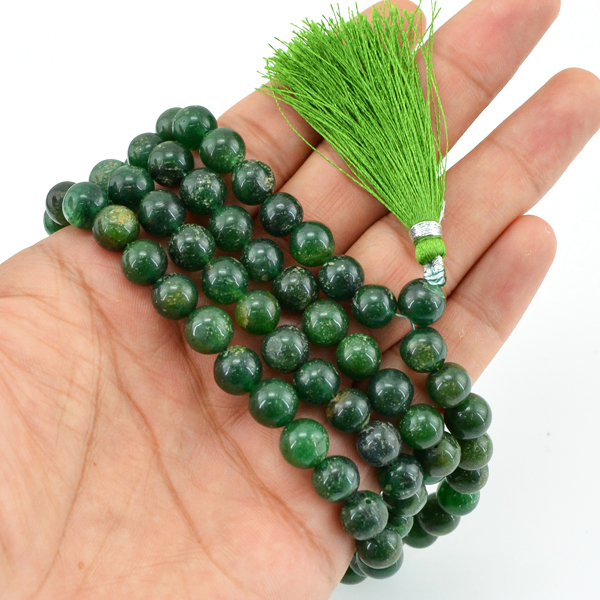 EXCELLENT BRILILANT 447.50 CTS EARTH MINED GREEN JADE 108 BEADS NECKLACE (RS)