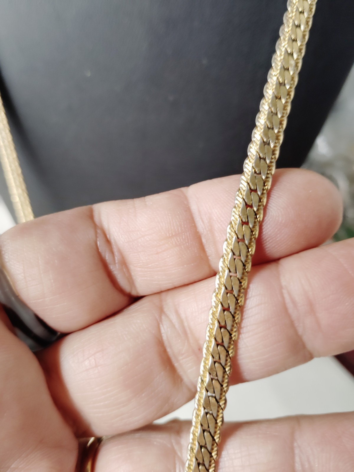 Gold Tone Herringbone Chain Necklace Metal Link Style 25-30″