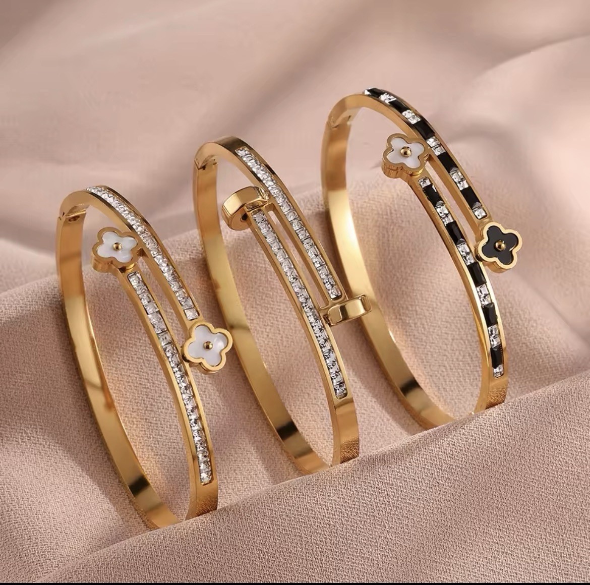 3pcs Stainless Steel Clover Flowers Bracelet gif For Women