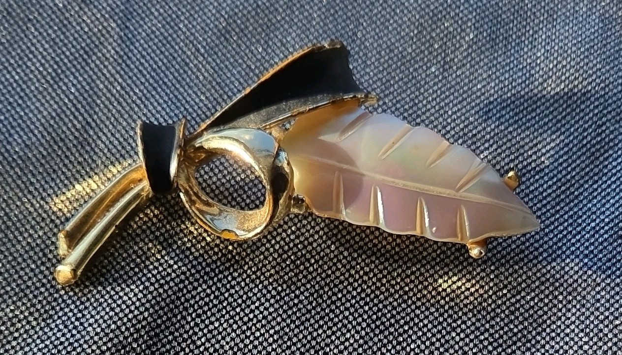 Gold Tone Metal Leaf Brooch Pin Black Enamel Accents White Stone Color