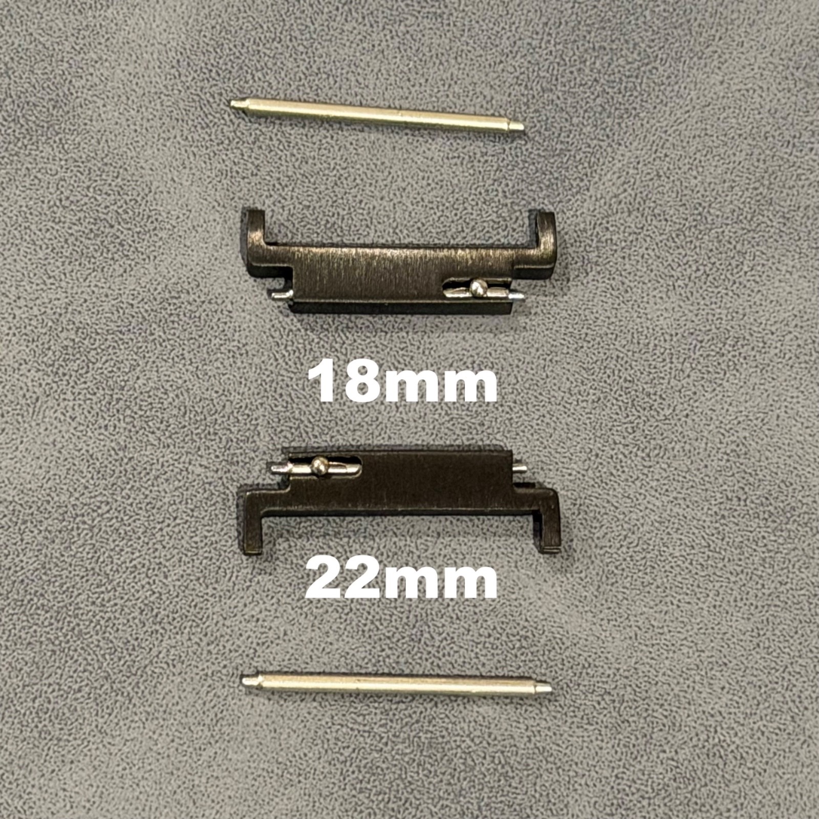 18mm to 22mm Watch Strap Adapter – Black Lug Converters for Casio AE-1200WH