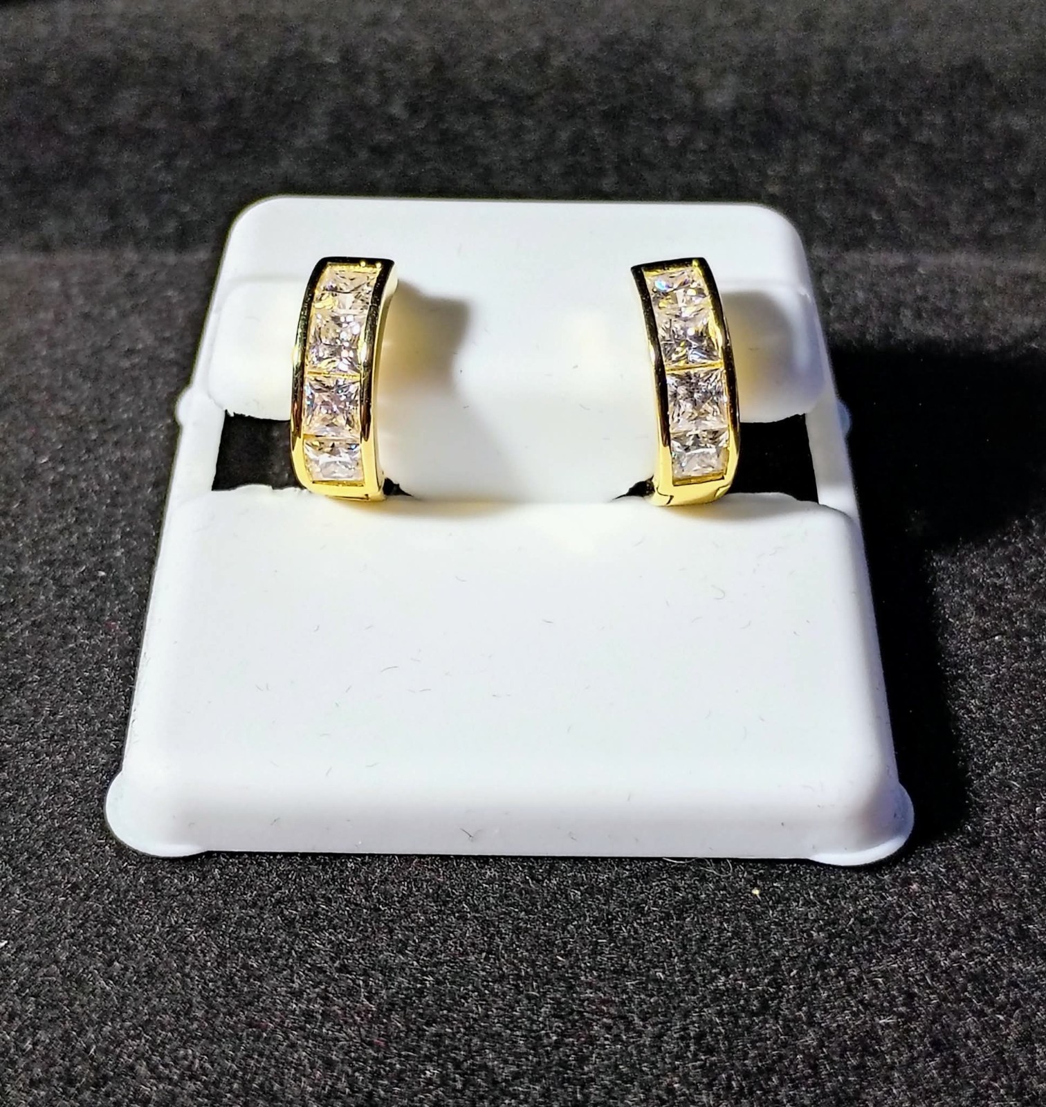 925 Sterling Silver Gold Plated Moissanite Huggie Hoop Earrings 1.50 CTW See Pic