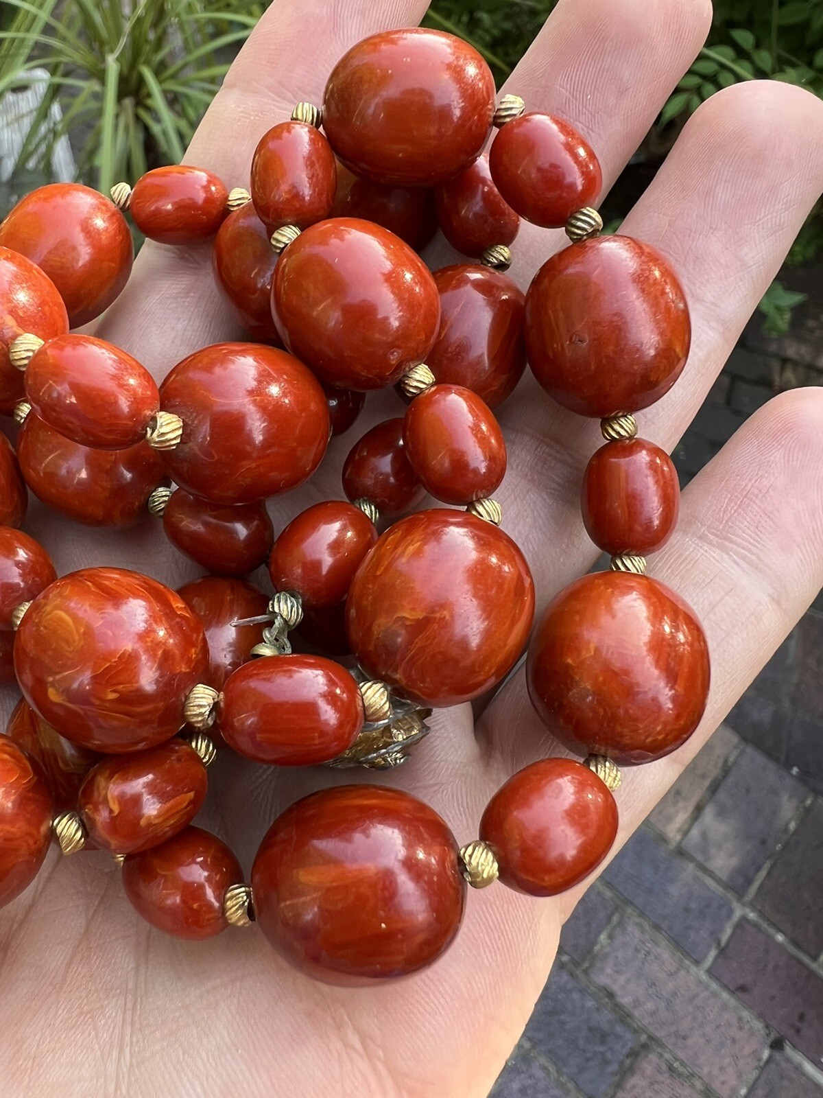 Vintage Bakelite Red Oval Swirl Bead Necklace 83.5 Grams 28.5″