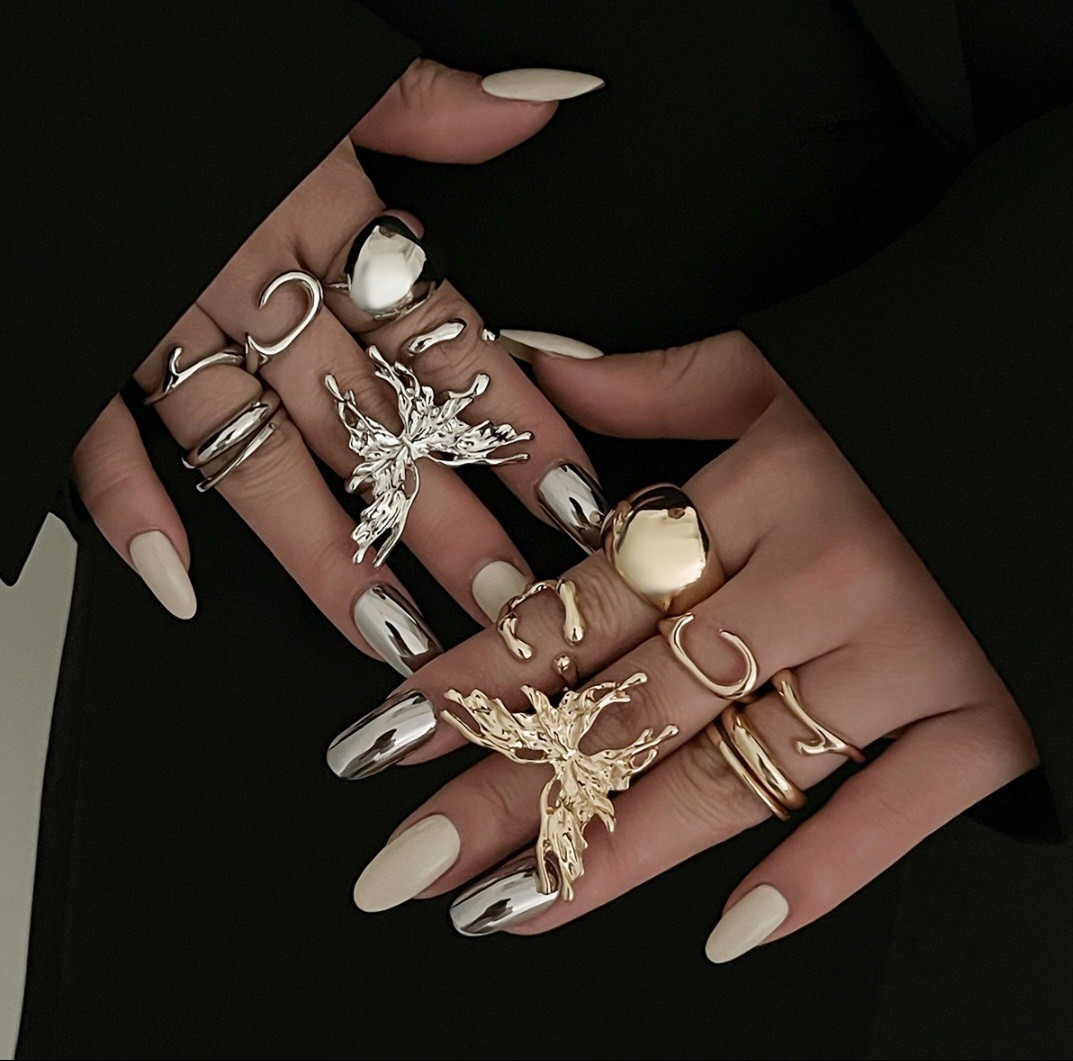 7Pcs Chunky Butterfly Ring Set Adjustable Statement Stackable Rings