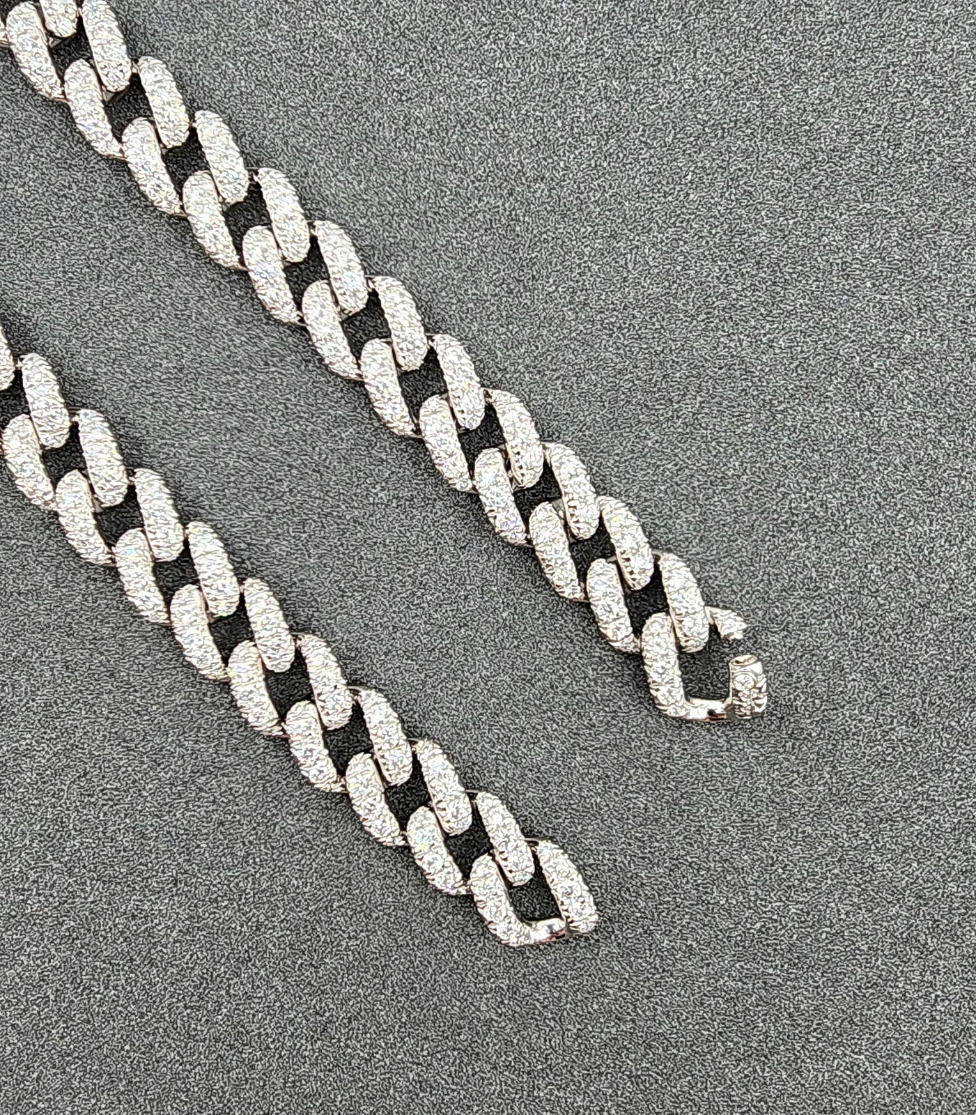2.57 ct Cuban Link Diamond Bracelet