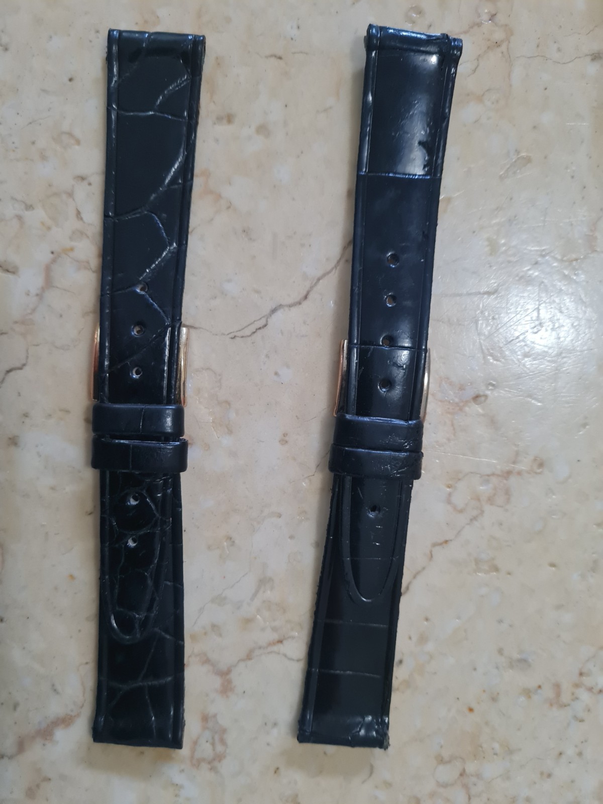 1 REAL CROCODILE SKIN STRAP 18mm. Vintage Genuine Leather Watch