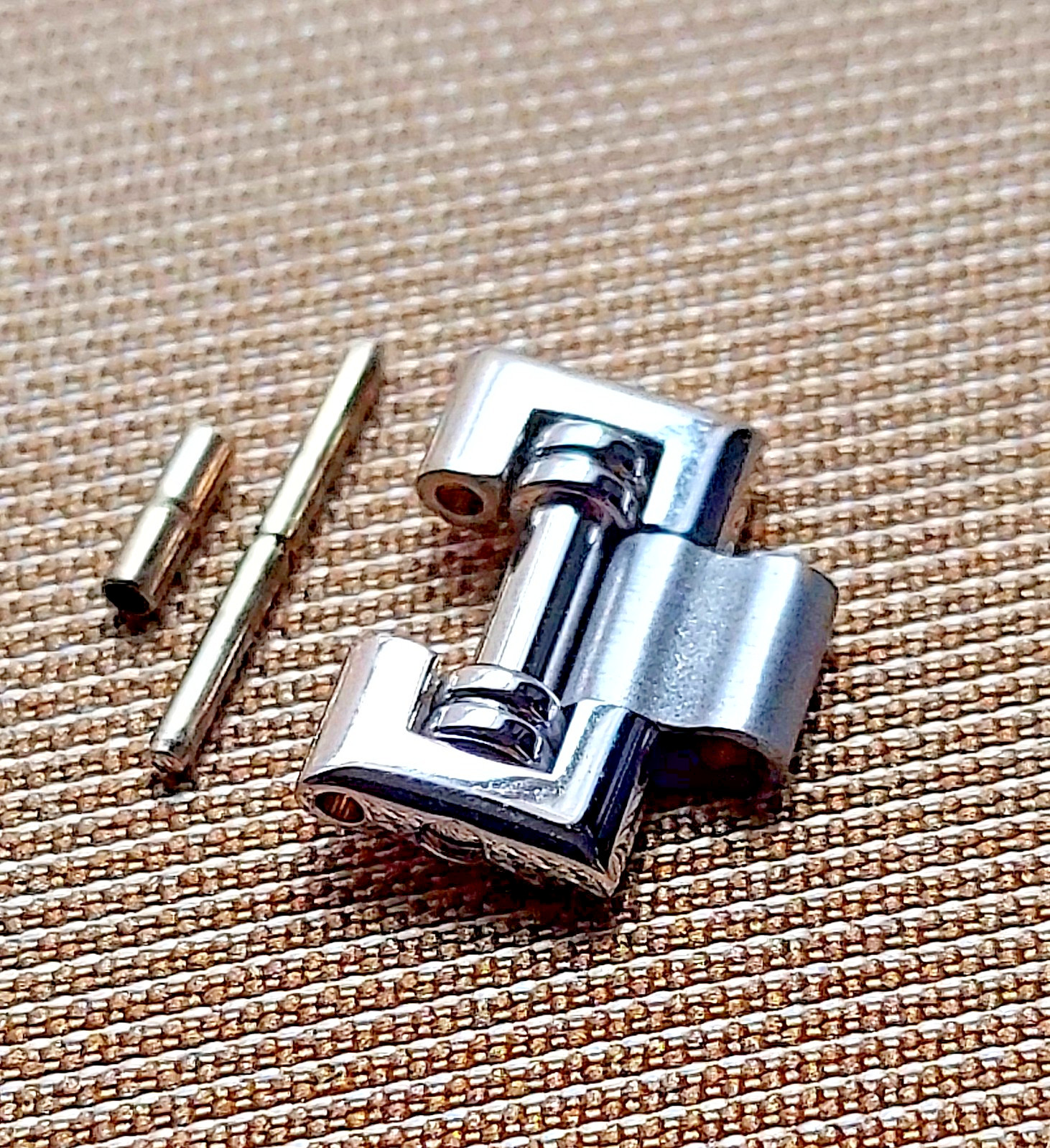 Piaget Dancer 18k white Gold Watch Link 12 mm