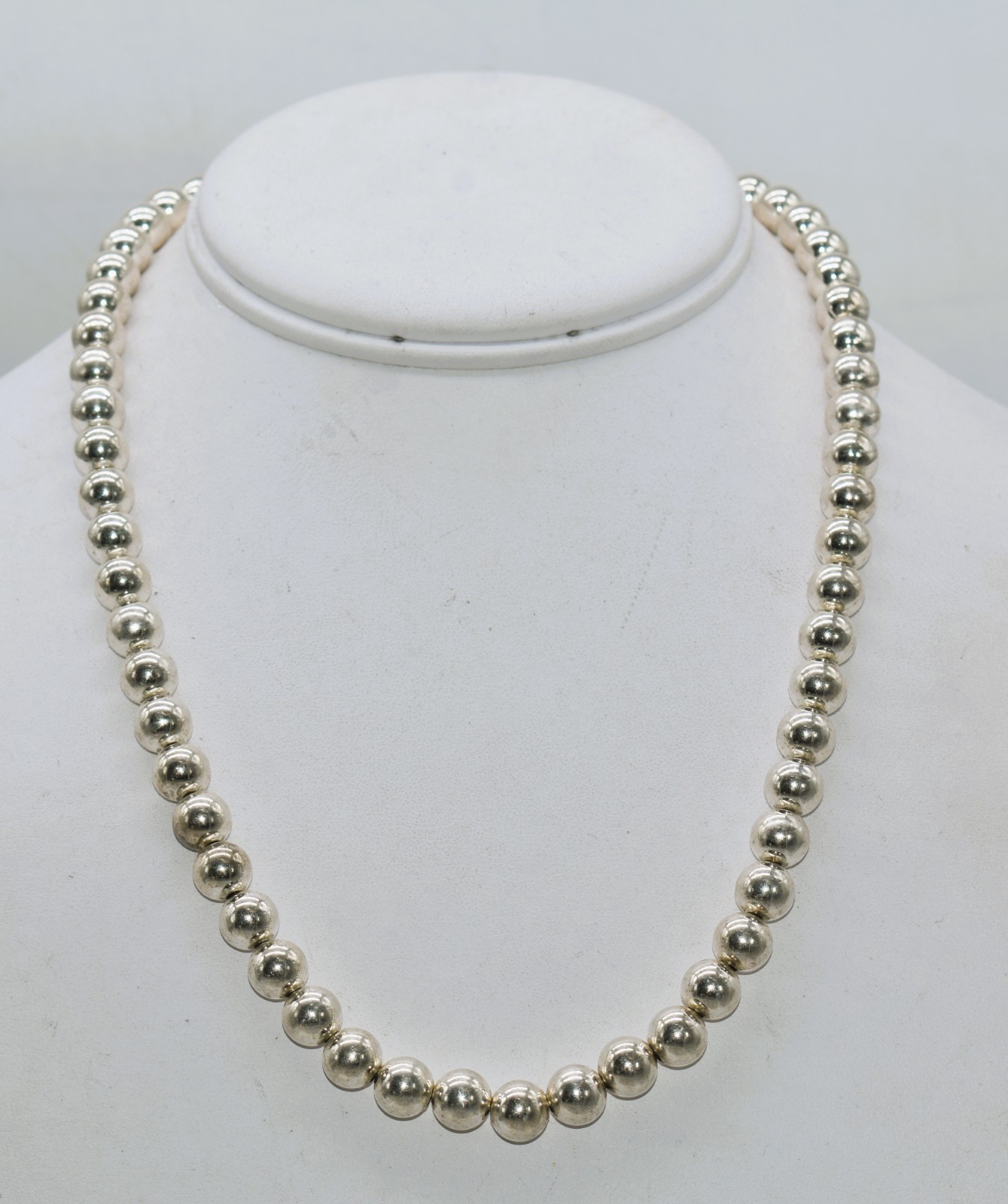 Sterling Silver Beads 7.9 mm Strand Necklace 18-3/4 inch 24.2 grams