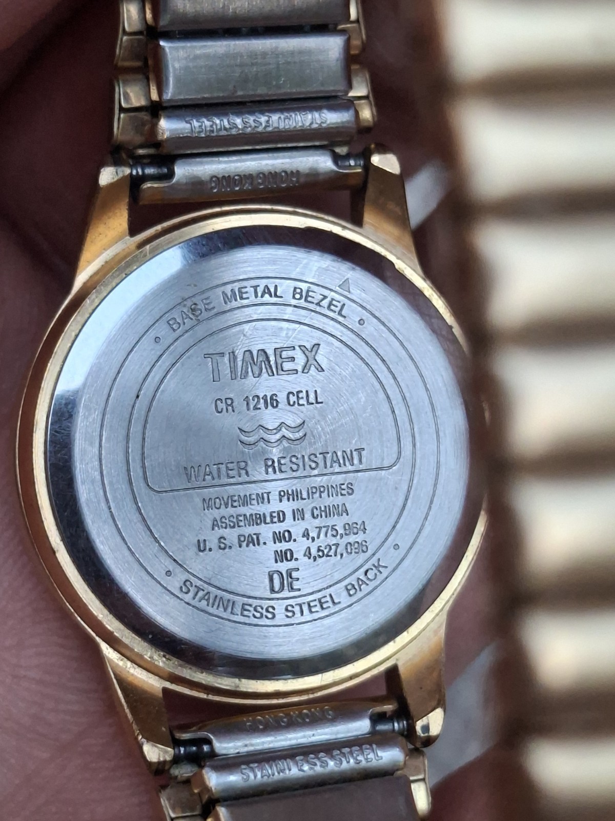 Timex Essentials Indiglo Gold Tone Quartz Watch Expansion Band WR 30M