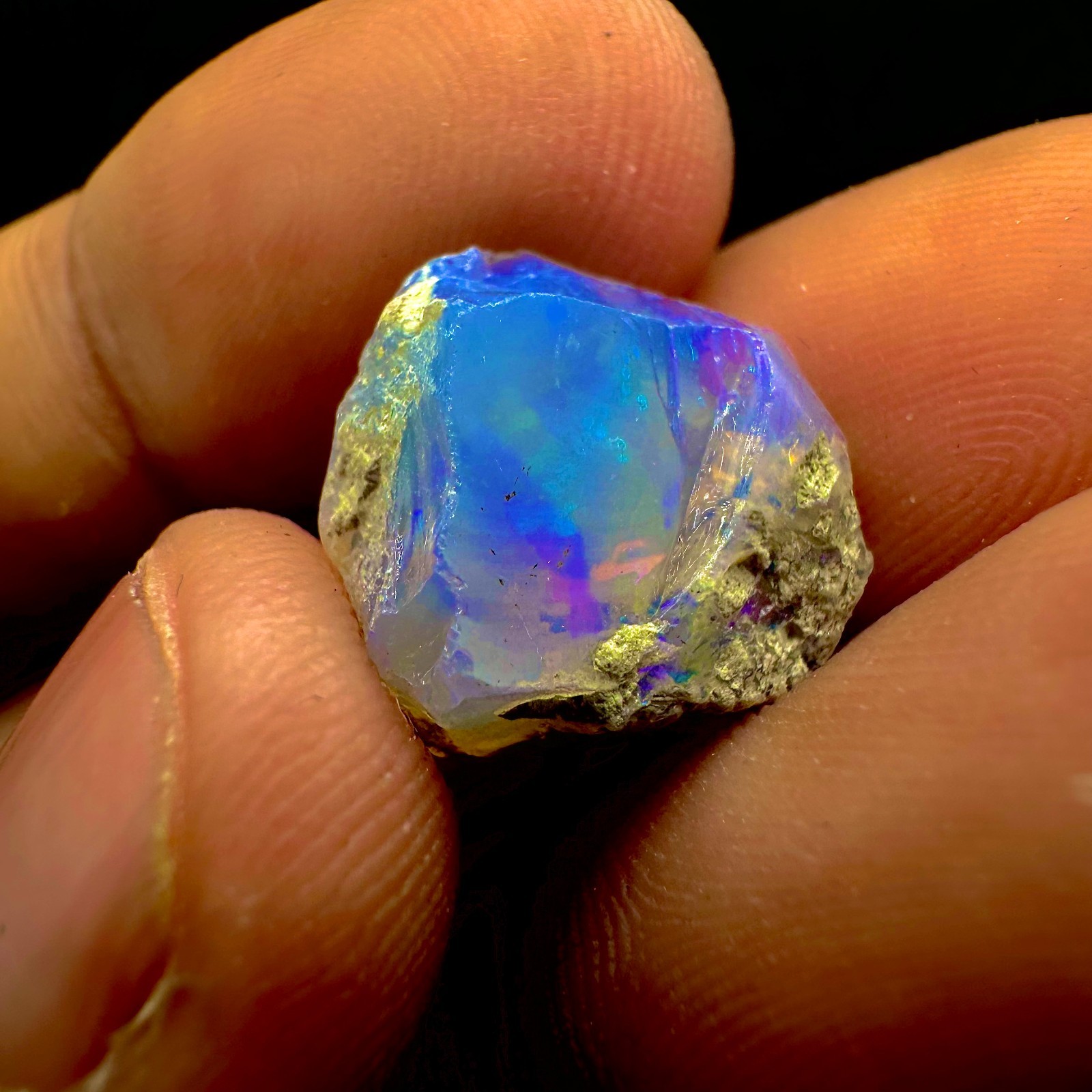 7.35 CTS Natural Ethiopian Opal Rough, Crystal Raw Welo Fire Opal Rough Gemstone