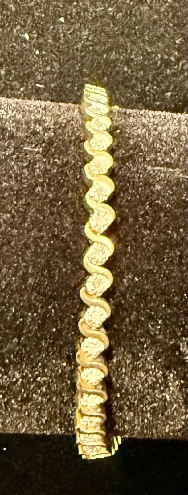 Approx 2.00 Carat Total Weight Sterling Silver “S” Tennis Bracelet