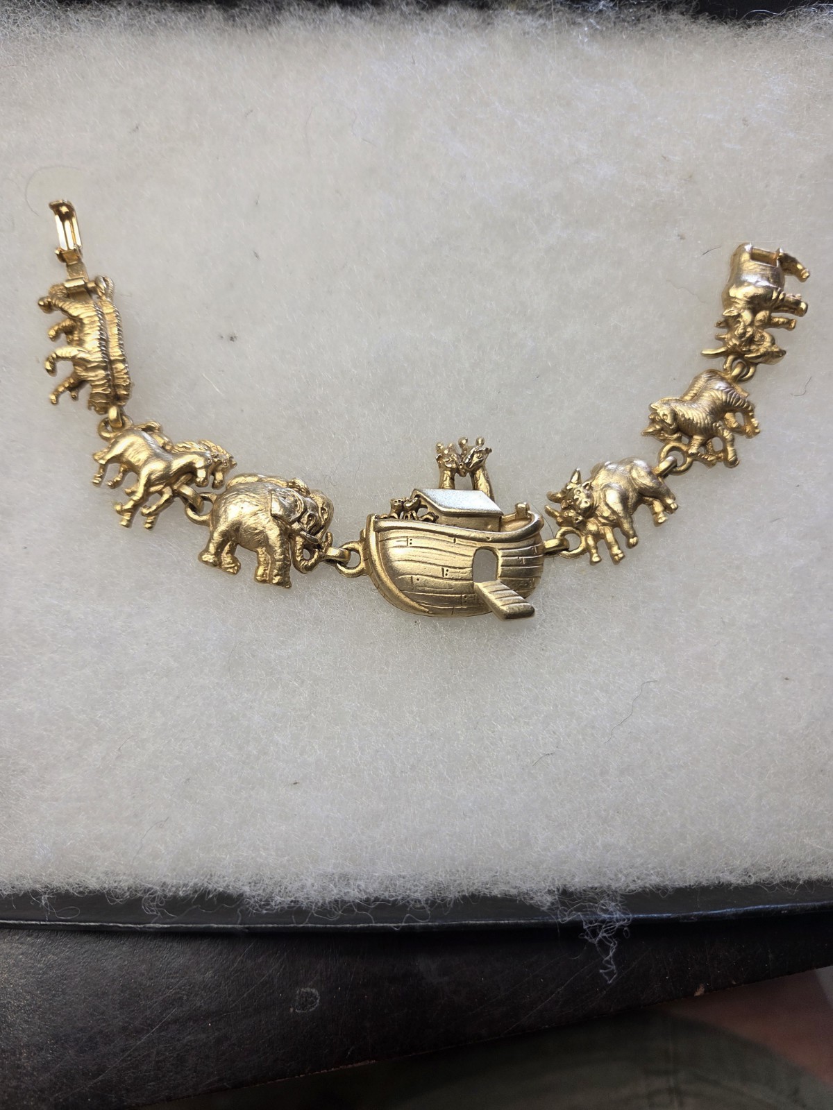 Vtg AJC Noahs Ark Bracelet