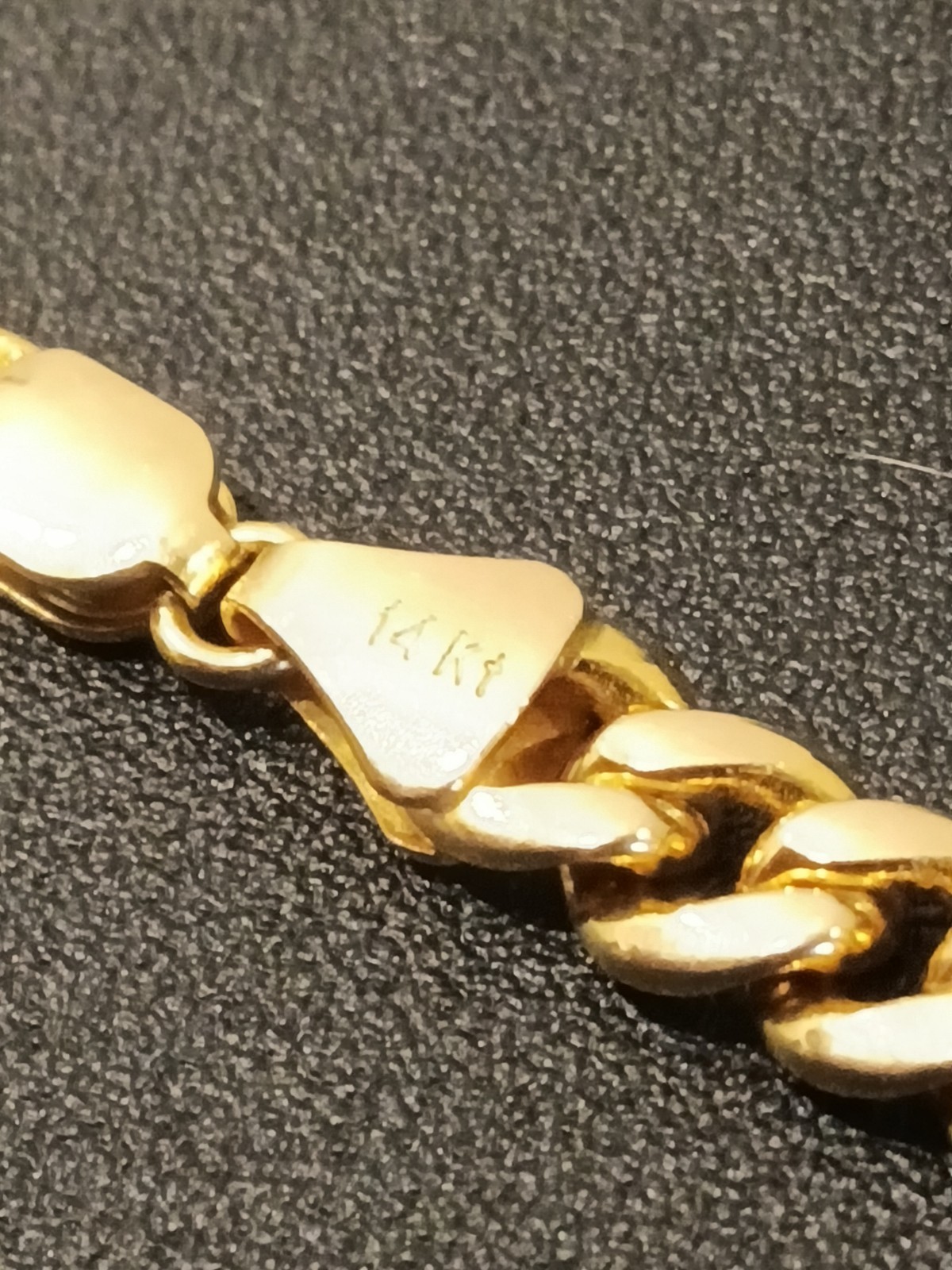 Solid 14k Yellow Gold Miami Curb Link Chain 20″ 5.5mm W 5.5mm Lobster Clasp