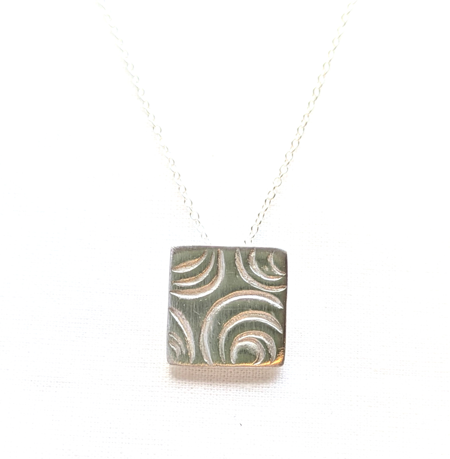 Handmade UK 999 Fine Silver Concentric Circles 15mm Square Pendant Necklace Gift