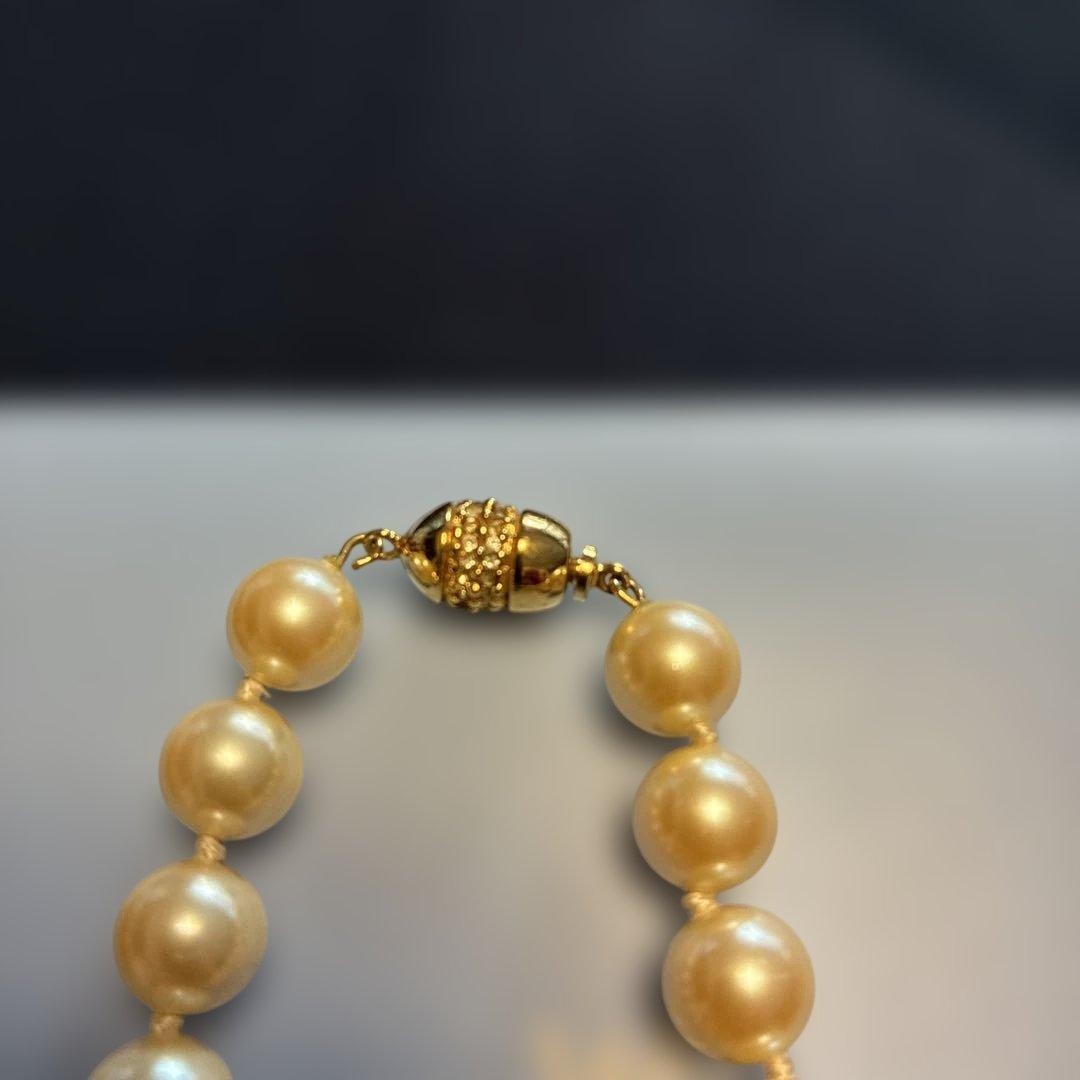 Pearl Necklace Jasper Used Not specified