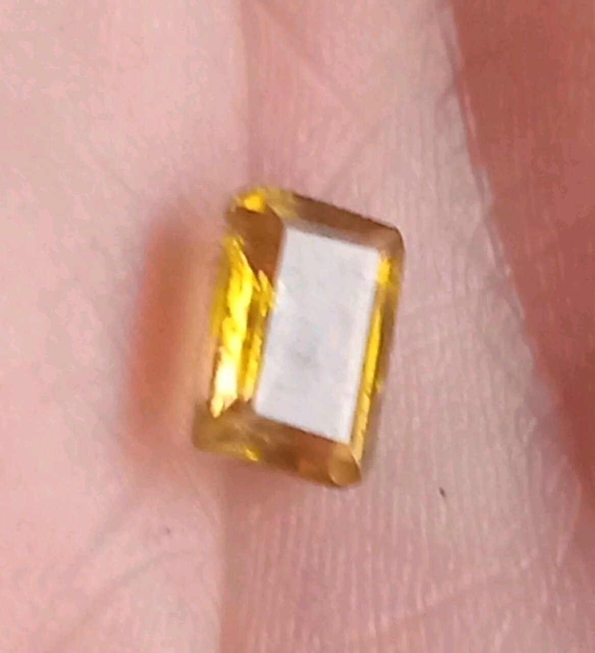 🔹 1.30ct Emerald Cut Tourmaline. Untreated, Slightly Included. 7 x 5 mm approx.