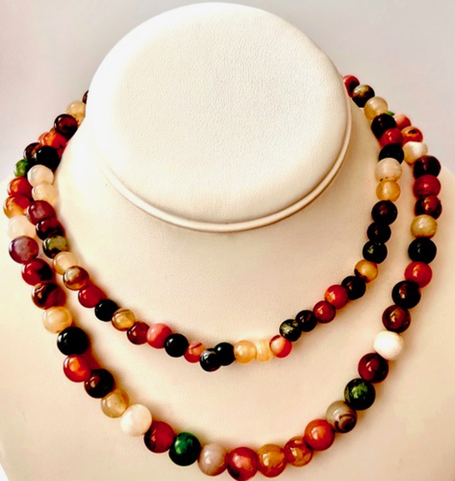 Polished Round Multicolor Agate-Beaded Rope Necklace Hand-knotted, 30″