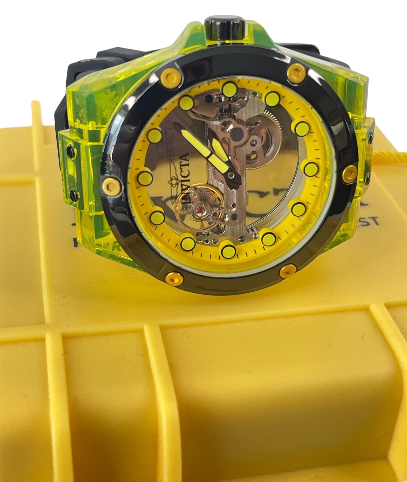 Invicta Speedway 44398 Men’s Automatic Yellow Polycarbonate Watch $1095 w/ Case