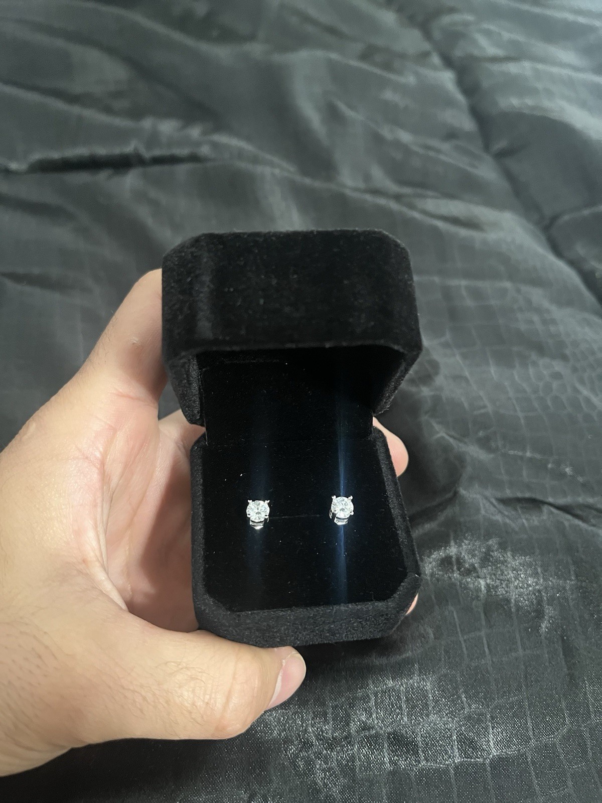 VVS1 Moissanite Stud Earrings