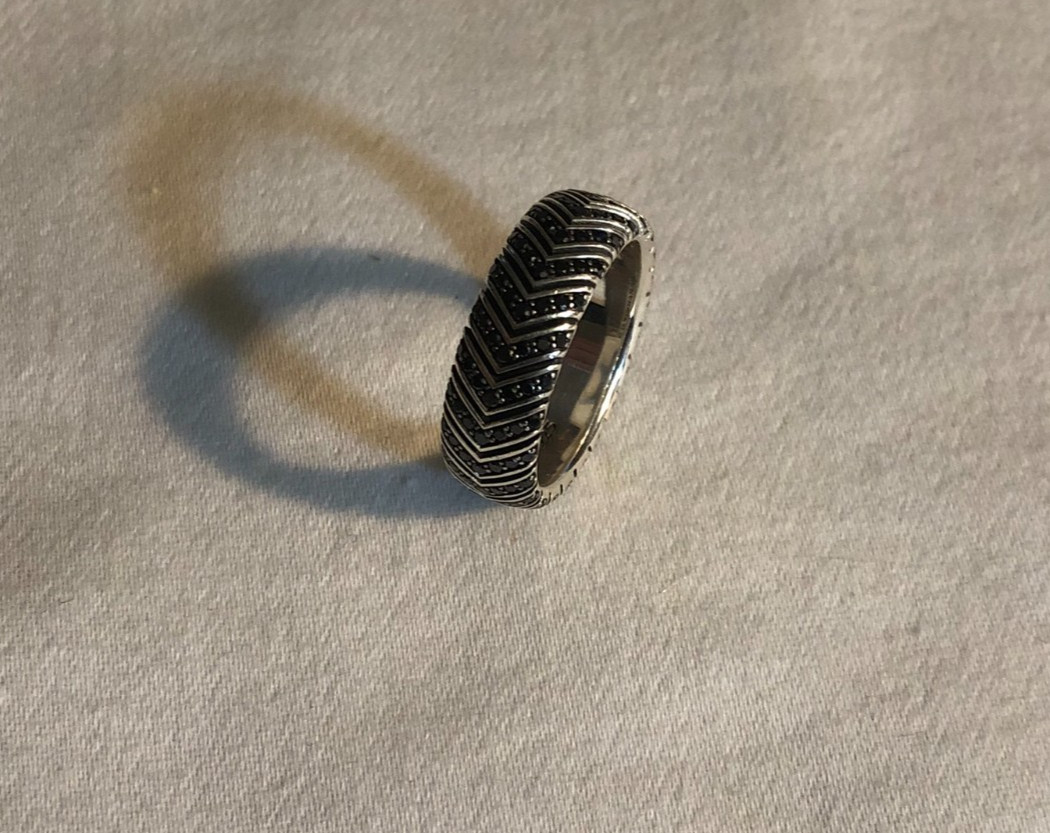 David Yurman Sterling Silver Men’s Chevron Black Diamond Band Ring 8mm – Size 10