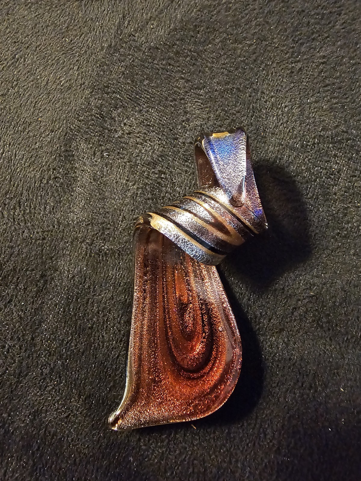 Asymmetrical Swirl Ribbon Charm Pendant Metal Silver Tone Brown No Stone