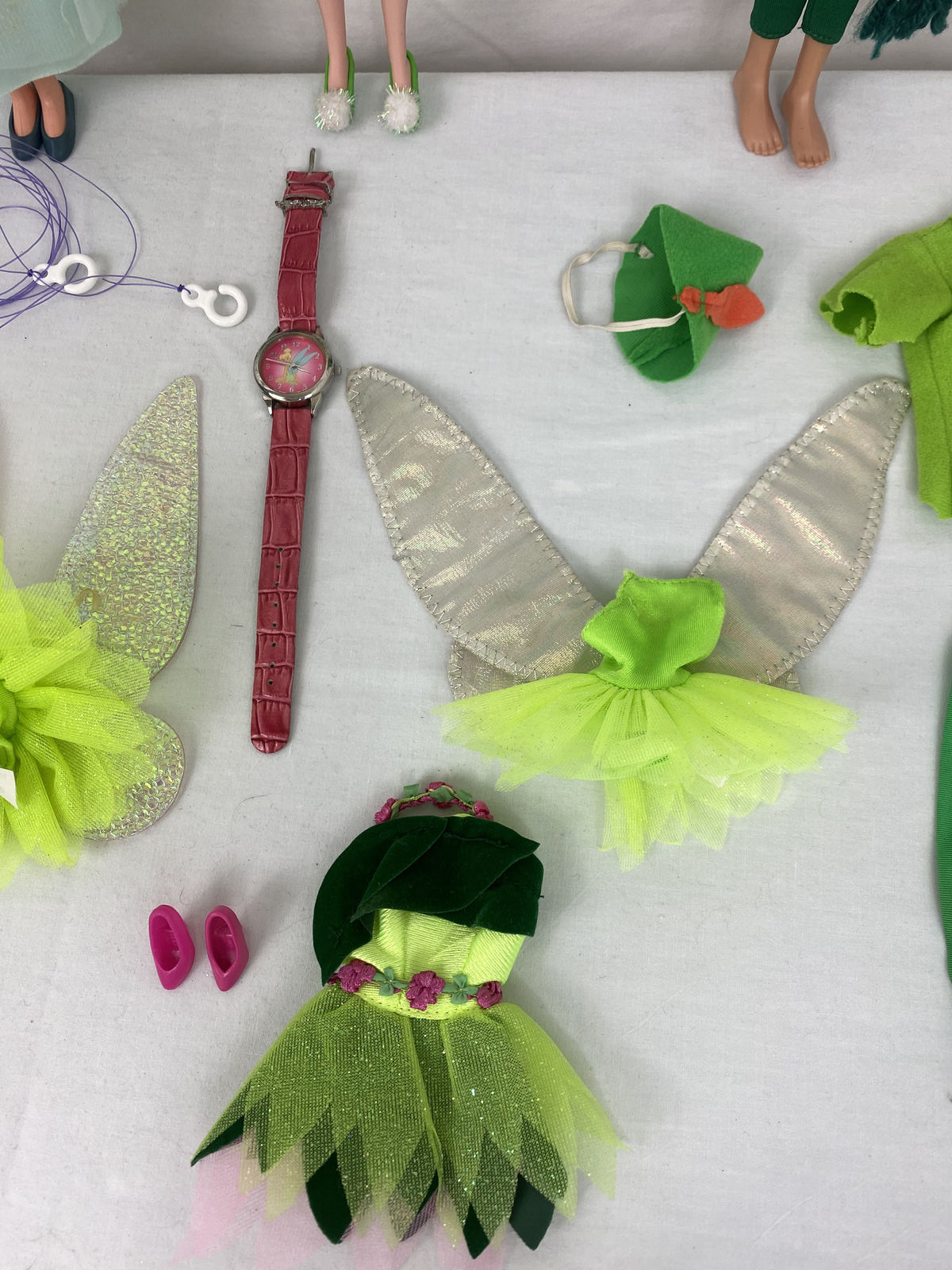Disney Peter Pan Lot 3 Dolls + Tinker Bell Watch + 8 Outfits + Accessories