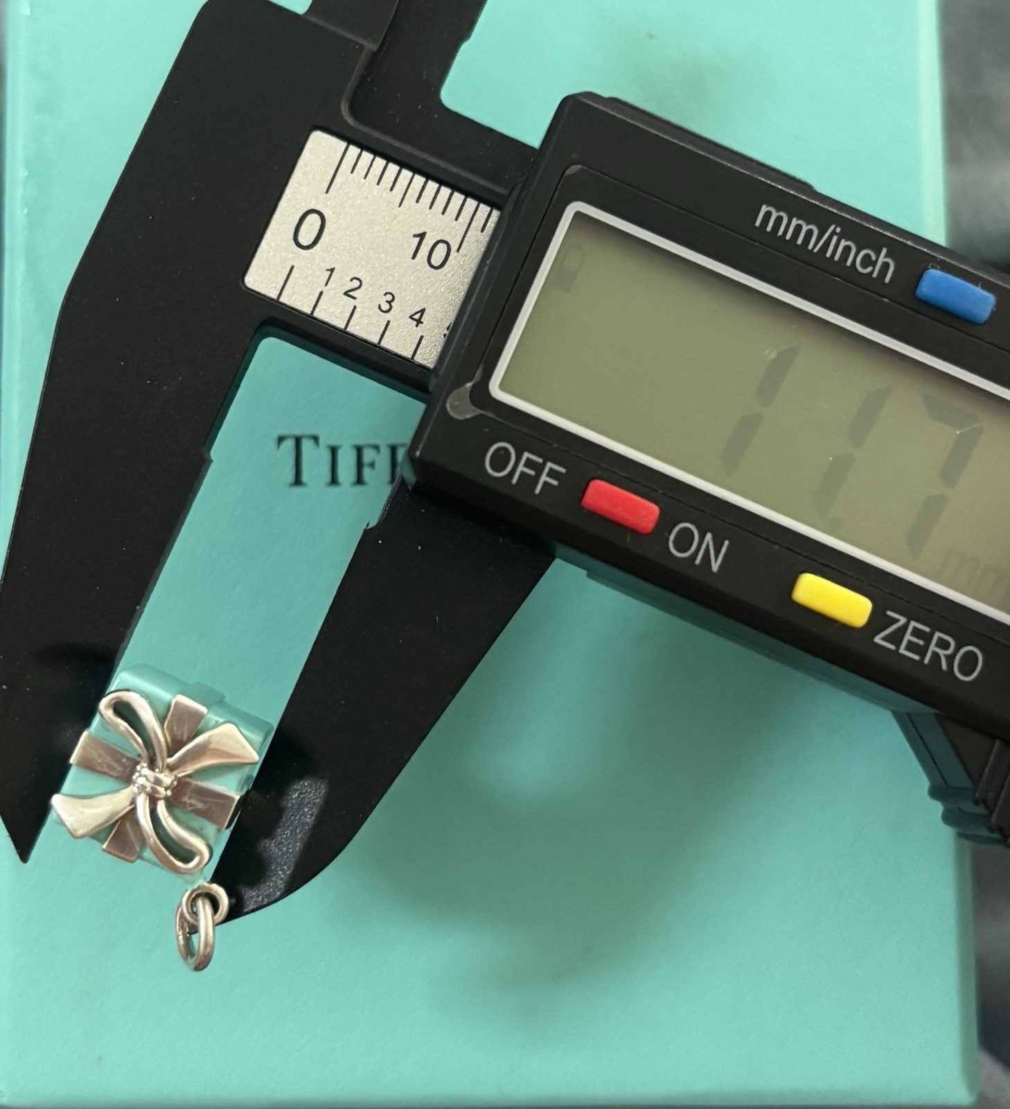 Tiffany & Co 925 Silver & Blue Enamel Present Gift Box .46” Charm 7.7 Gram Pouch