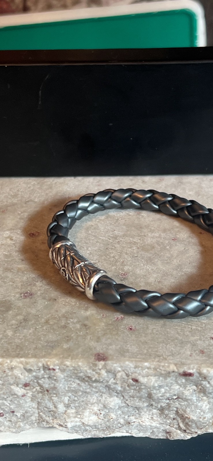 David Yurman 925 Dark Gray Chevron 8mm Rubber Bracelet 8.5″ (for a 7.5″wrist)