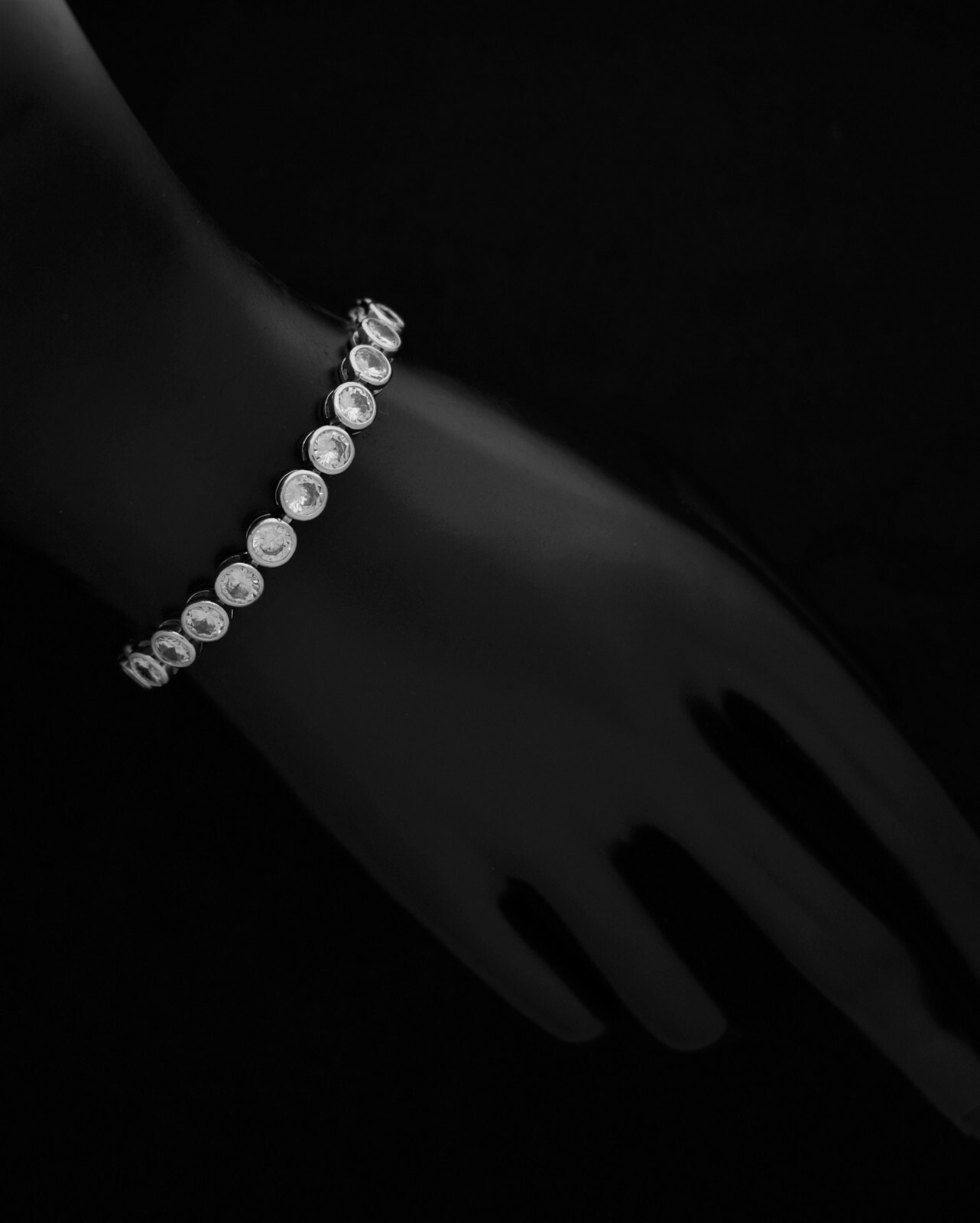 Broadway Bezel Diamond Tennis Bracelet