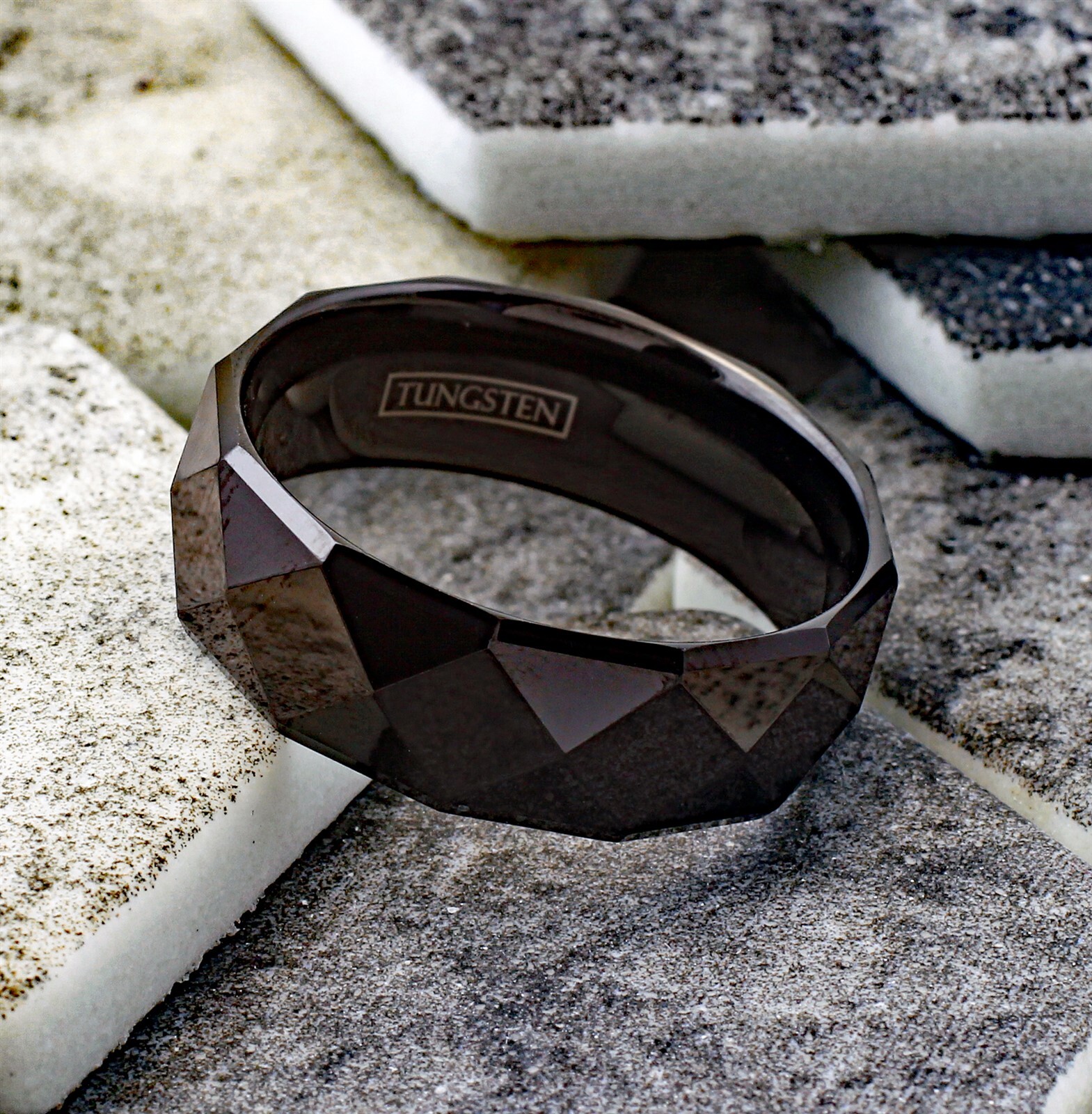 8mm Tungsten Carbide Black Multi-Faceted Wedding Band Ring Men’s Jewelry
