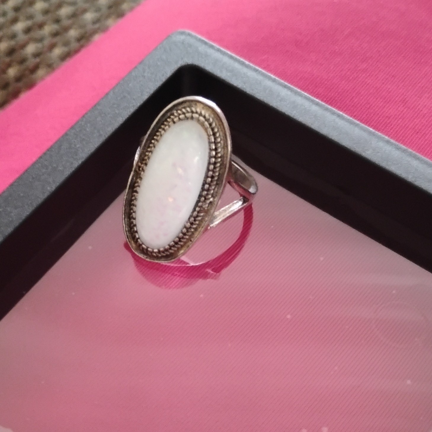 Silver Tone Cocktail Ring Size 7 Oval White Opal Bezel Set 1 Gemstone Metal