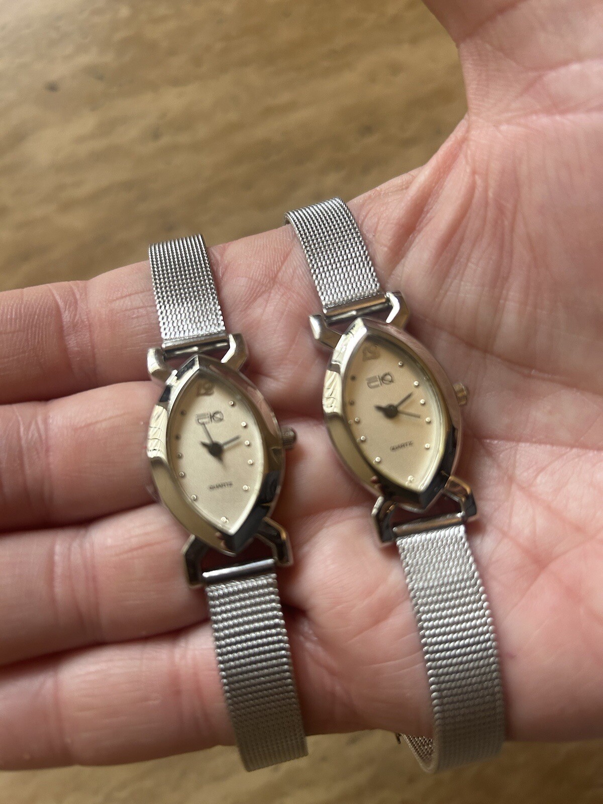 2 new EKO Silver Soft Mesh band Oval Watches (the Buyer gets 2 Watches) USA