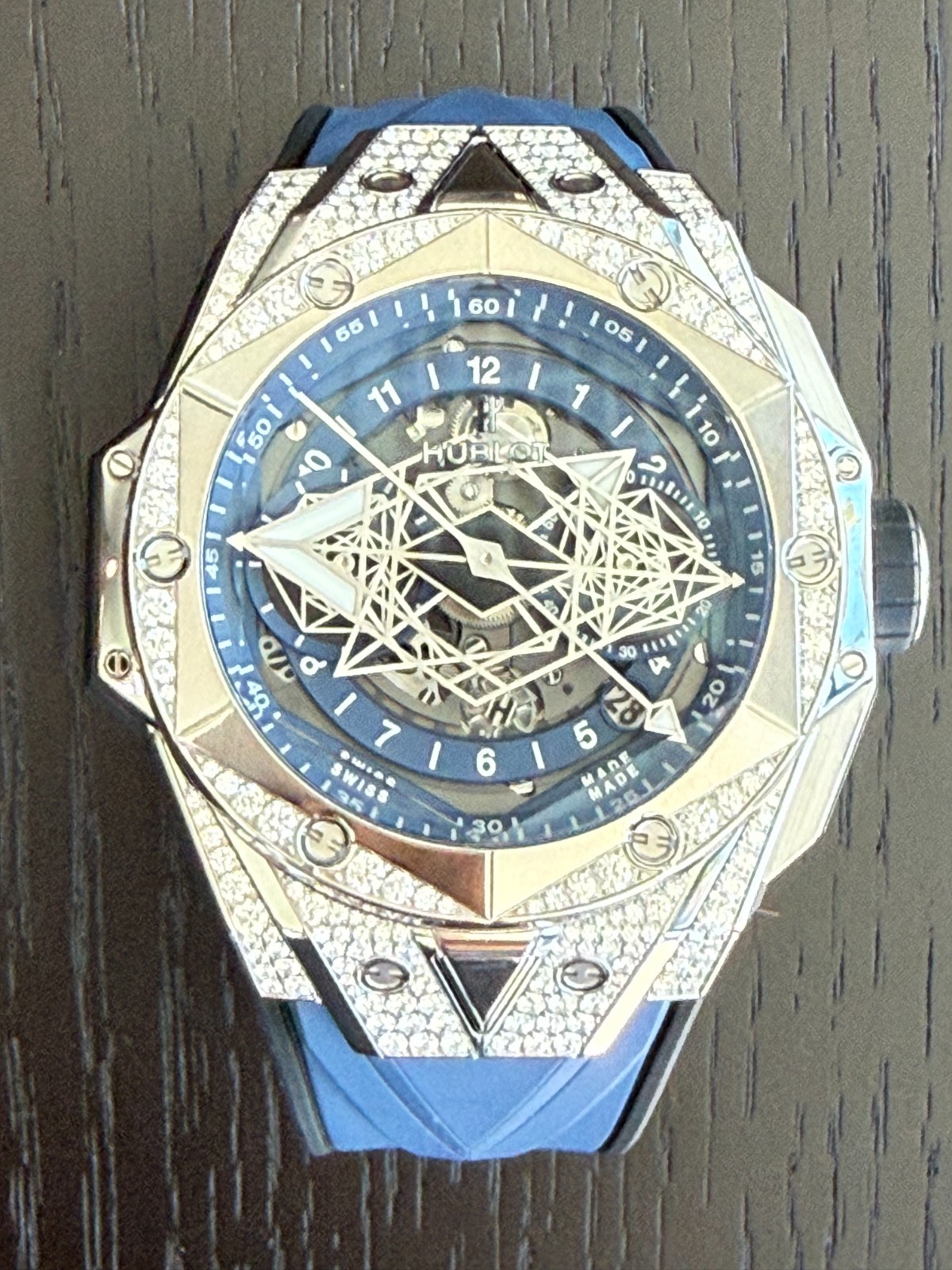 Hublot Big Bang Unico Sang Bleu II Watch – 172 Diamonds [Mint Condition]