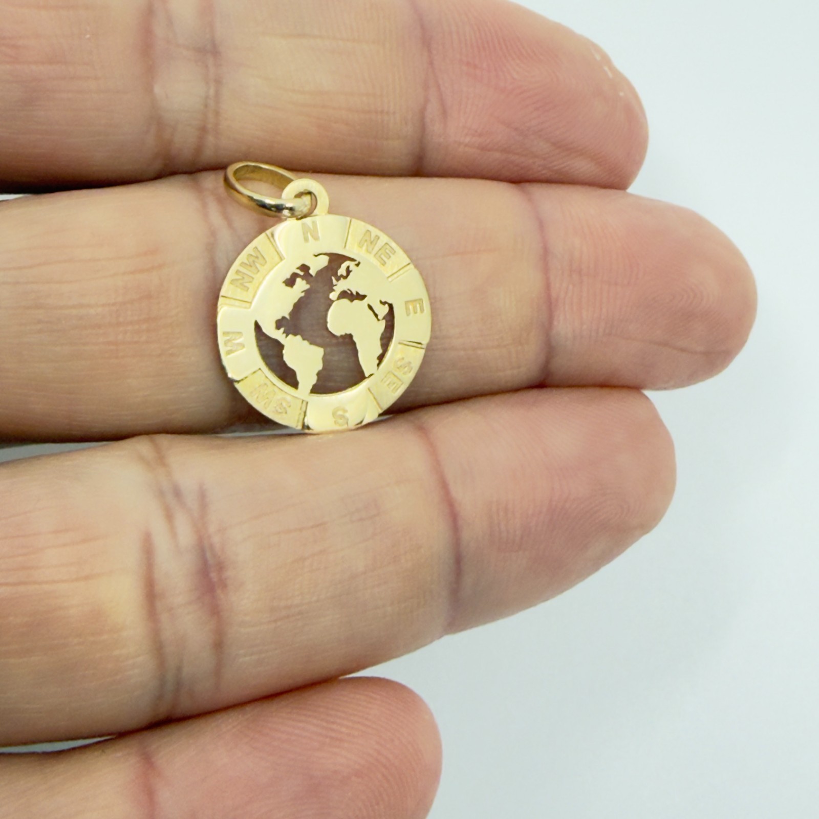 14K Solid Yellow Gold World Map Globe Compass Pendant Travel Charm Unisex