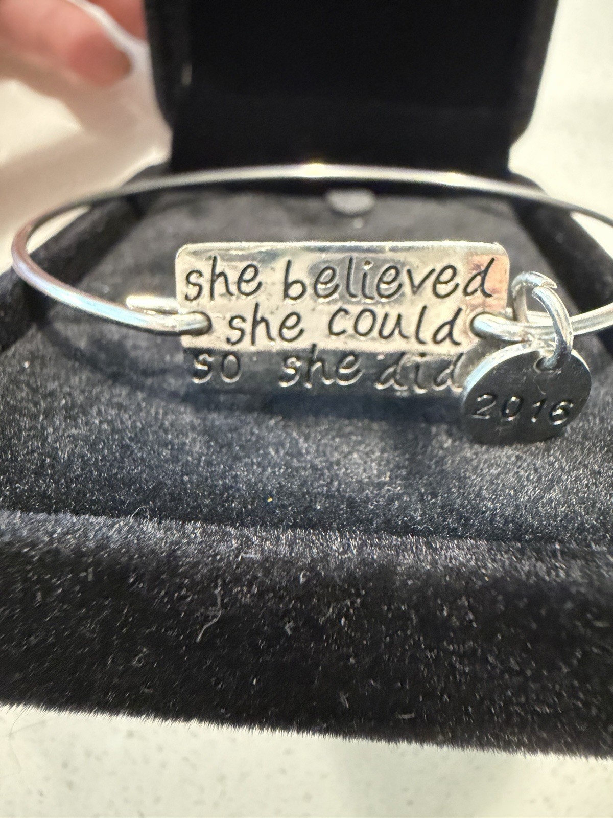 Silver Tone Wire Bangle Bracelet Engraved Inspirational 2016 Disc Dangle Charm